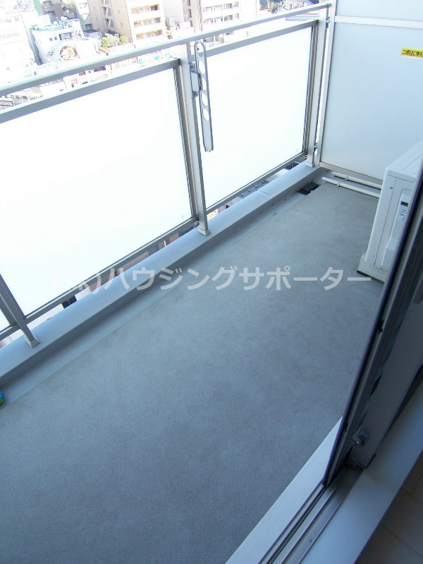 ベランダ：バルコニーも広めですね