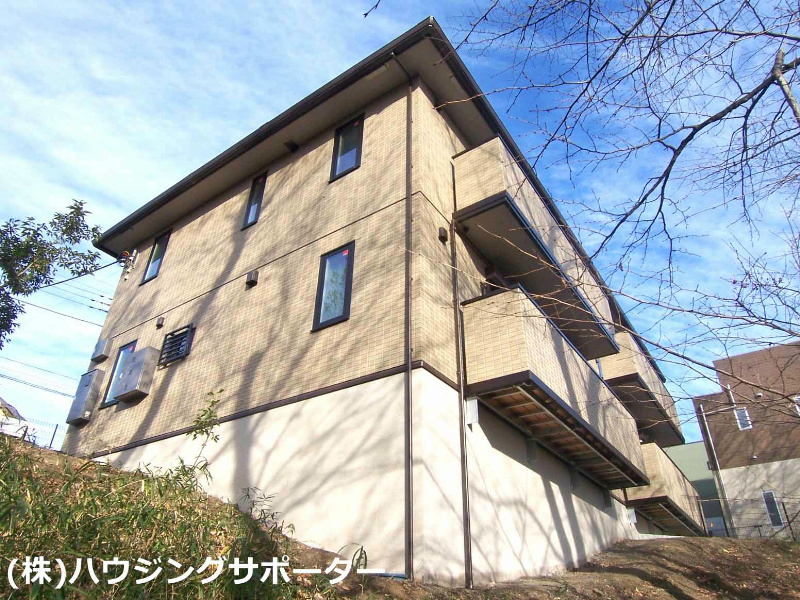 外観画像：南西側より、前面は低いので眺望良好です