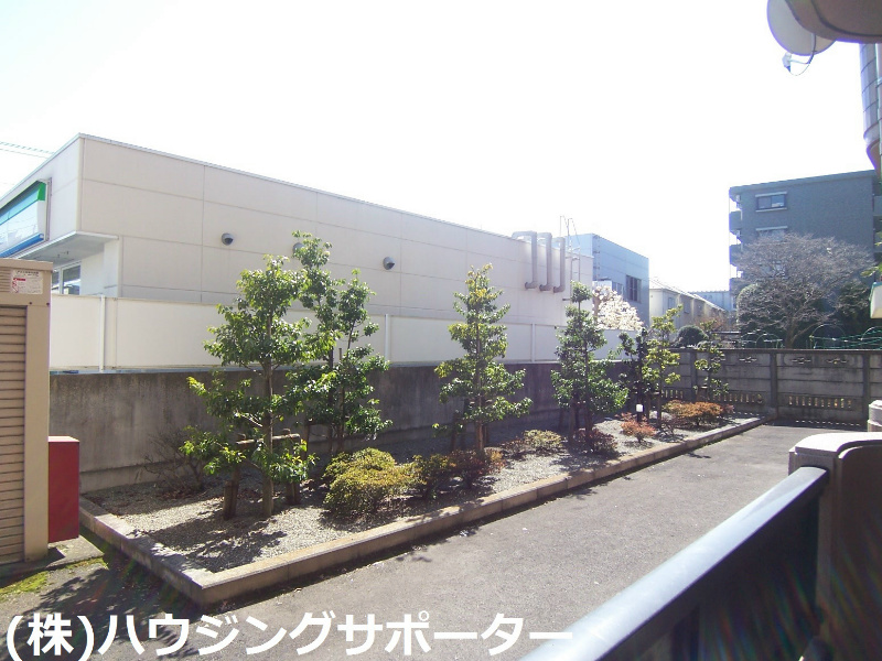 眺望：１階部分からの眺望です