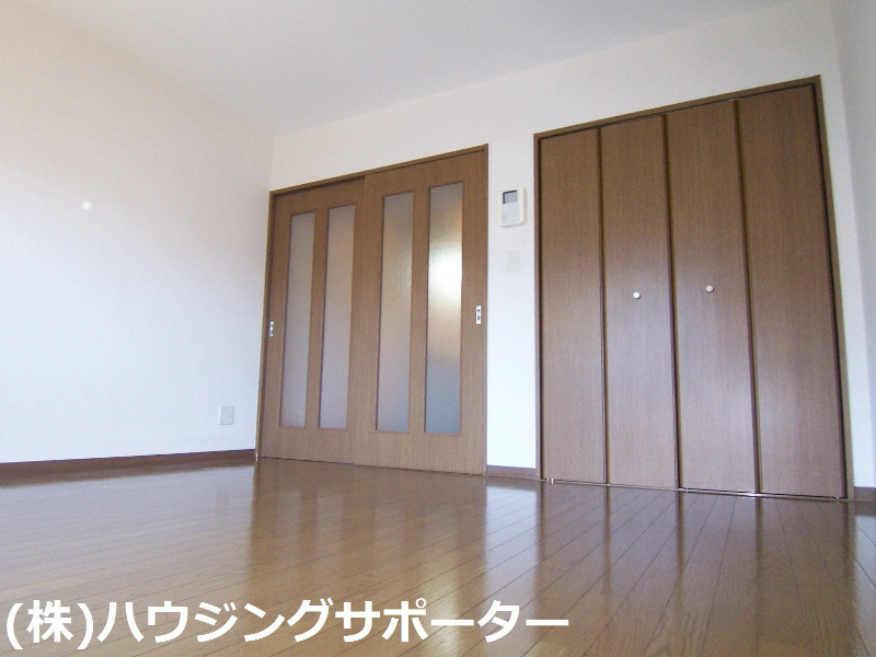 収納：もちろんクローゼットもあります