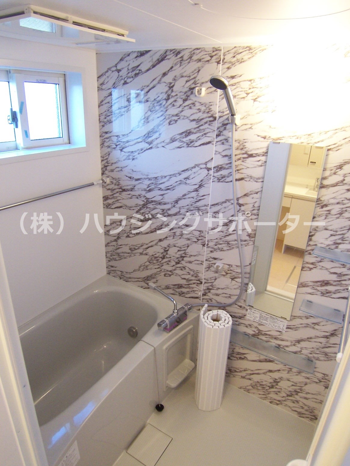 風呂画像：お風呂に窓あります！