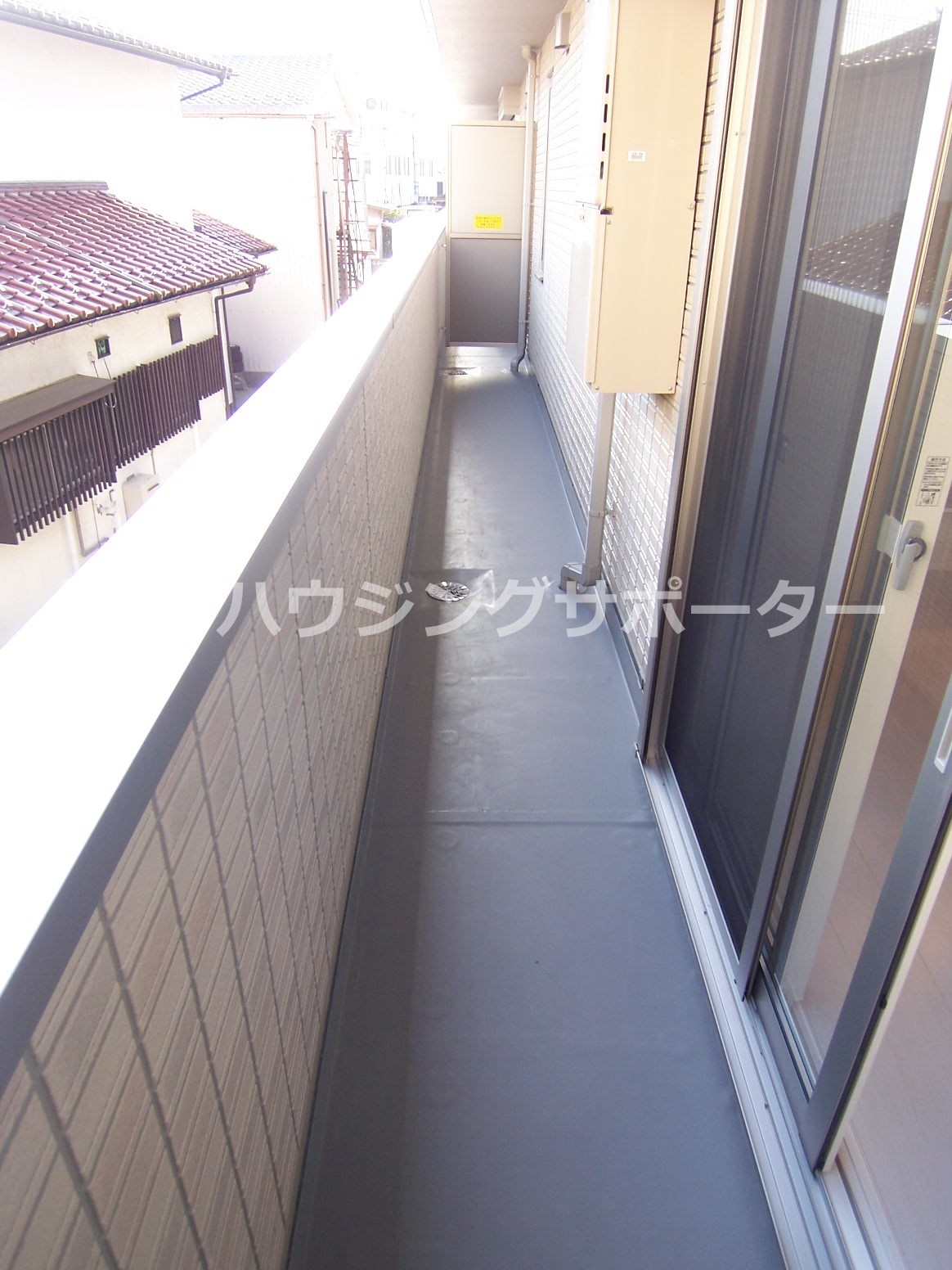 ベランダ：南側のバルコニーワイドですね！