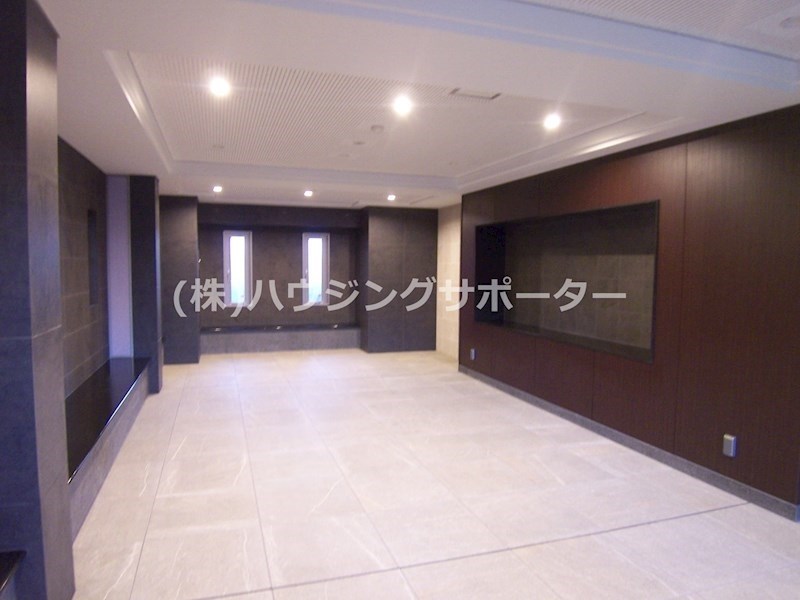 外観画像：エントランス内部です