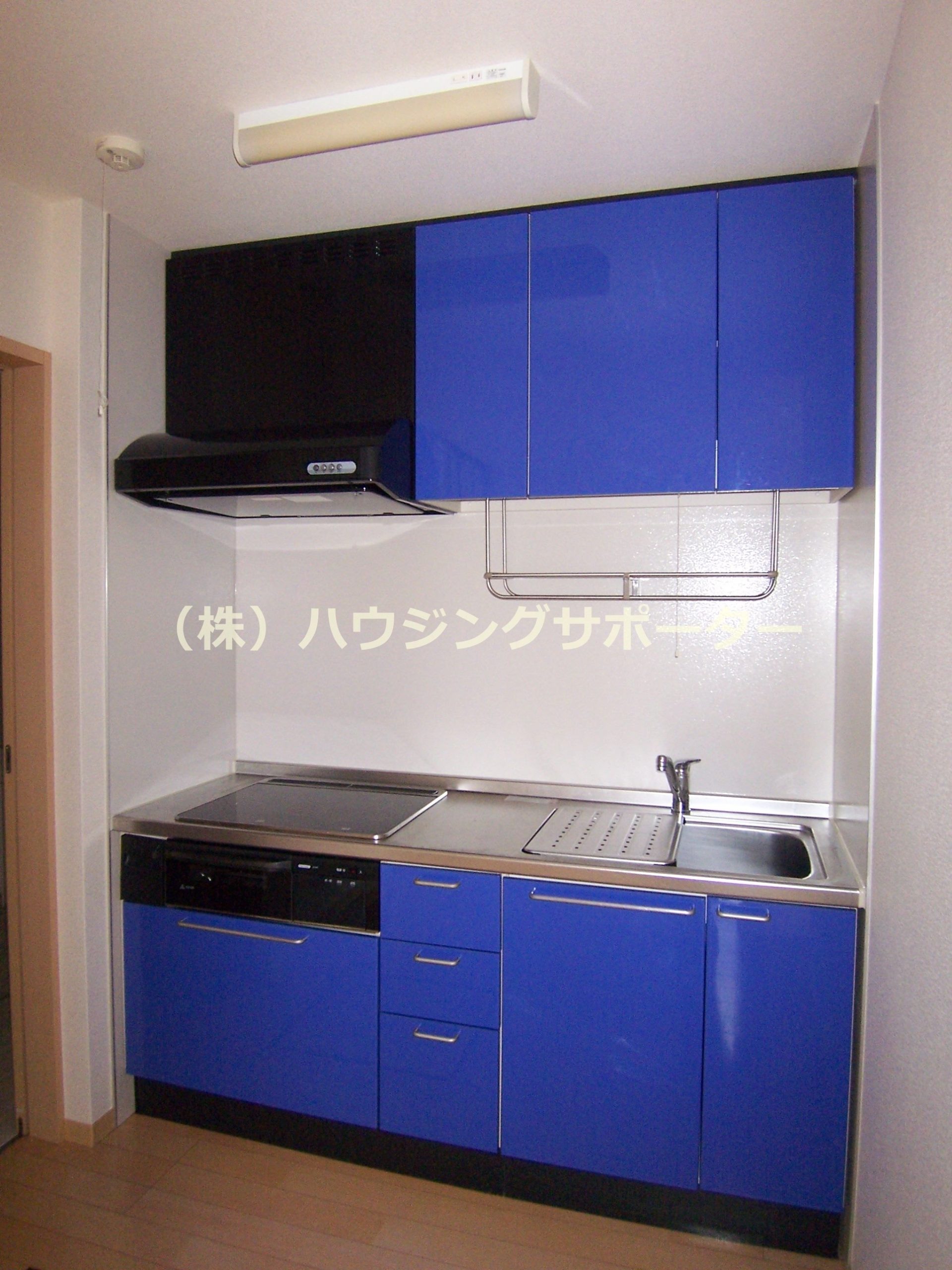 キッチン：ＩＨコンロのシステムキッチンです
