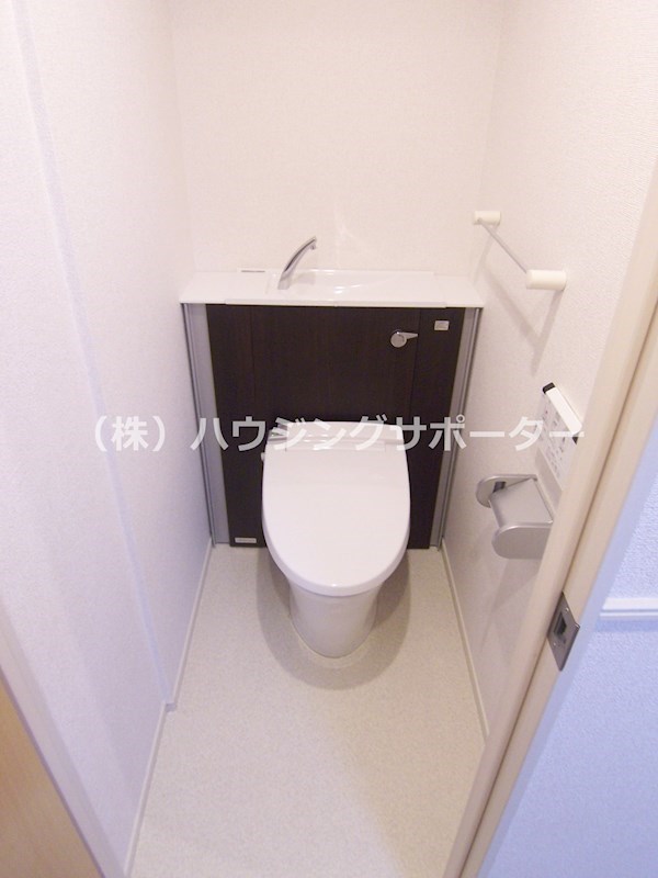 トイレ：温水洗浄便座です！