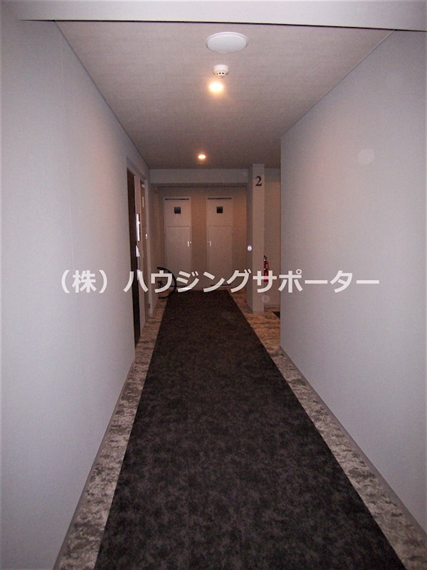 外観画像：屋内共用廊下です