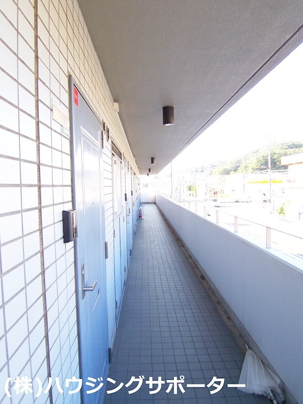 外観画像：共用廊下部分です