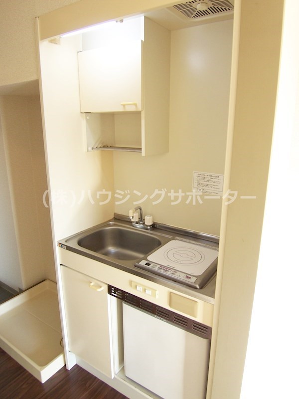 キッチン：ＩＨコンロ１口備わっています