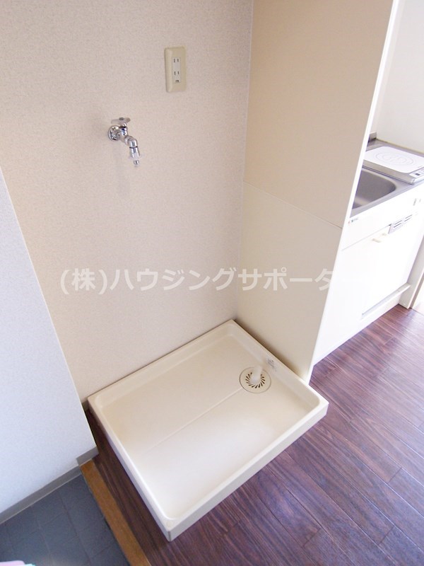 その他：洗濯機置き場も室内にあります