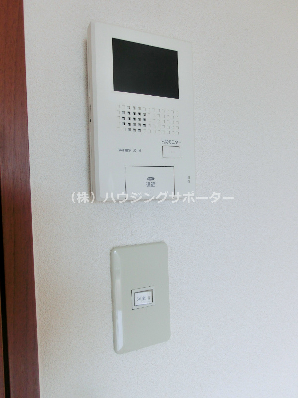 セキュリティ：ＴＶインターホンで、ご来客確認できるので安心ですね