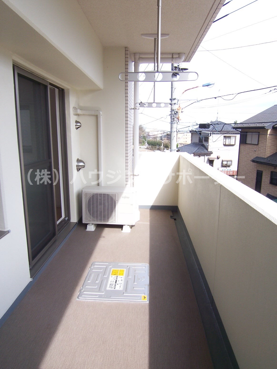 ベランダ：ベランダも広いですね