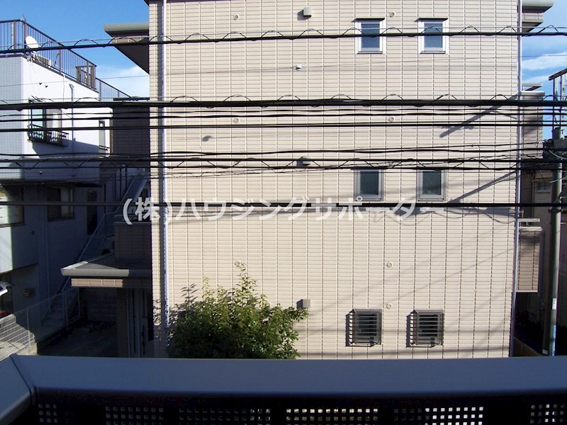 眺望：202号室の眺望です（東向き）