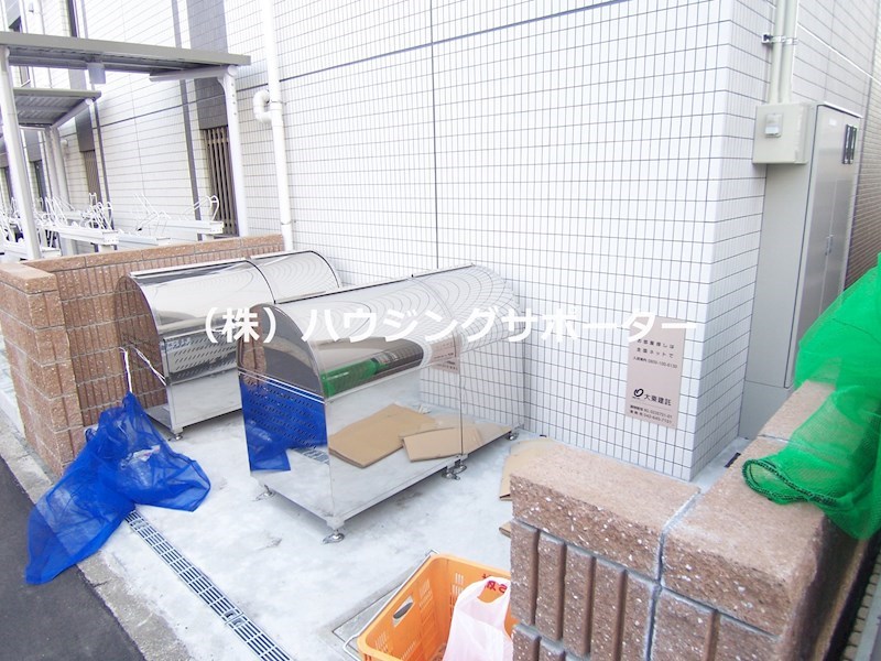 外観画像：敷地内ゴミ捨て場です