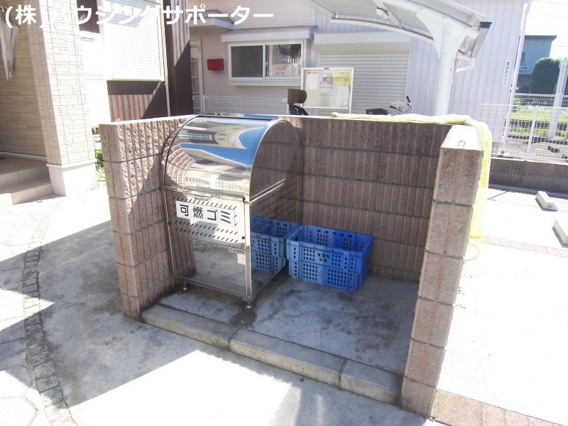 外観画像：敷地内ゴミ捨て場です