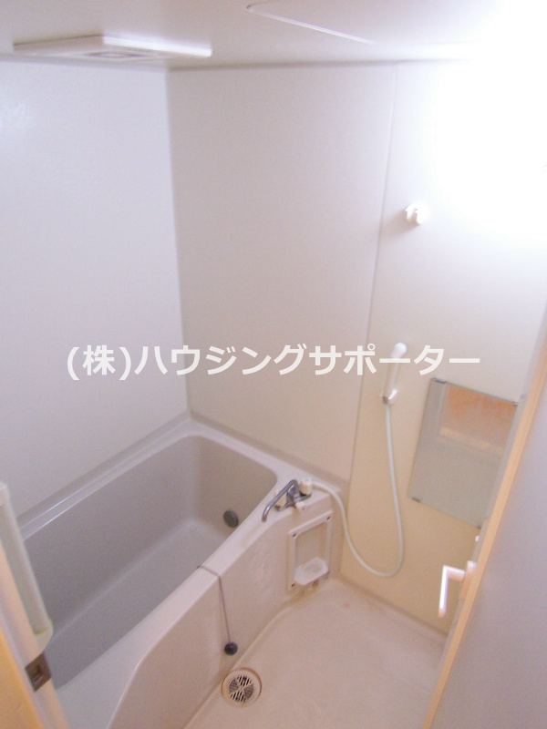 風呂画像：１ＬＤＫは追い炊き可能です