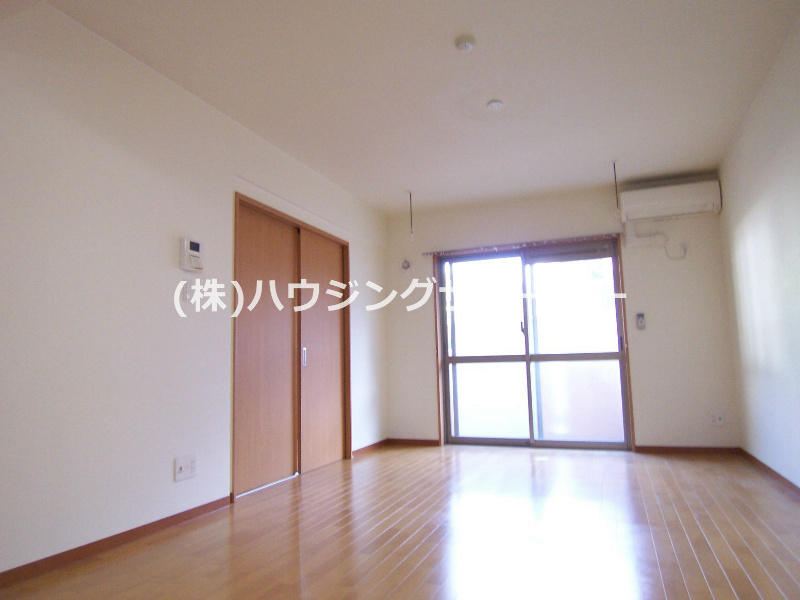 リビング：ご覧いただきまして有難うございました《（_＿）＞