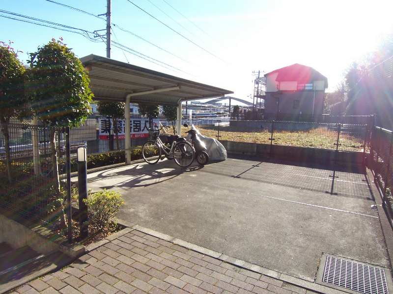外観画像：自転車置き場です！