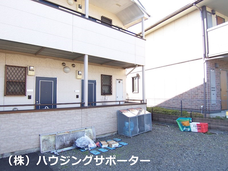 外観画像：敷地内ゴミ捨て場です