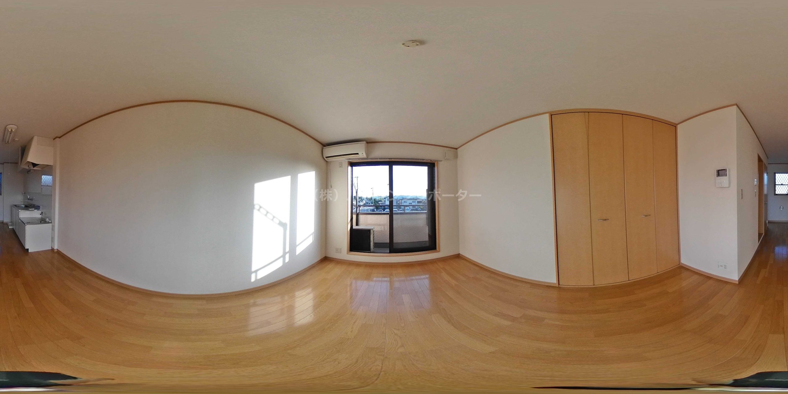 リビング：Ｃ棟２０２号室のパノラマ画像です