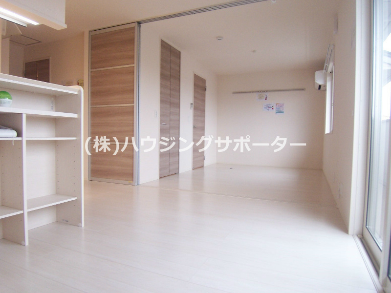 リビング：お問い合わせはハウジングサポーターまで(^O^)／