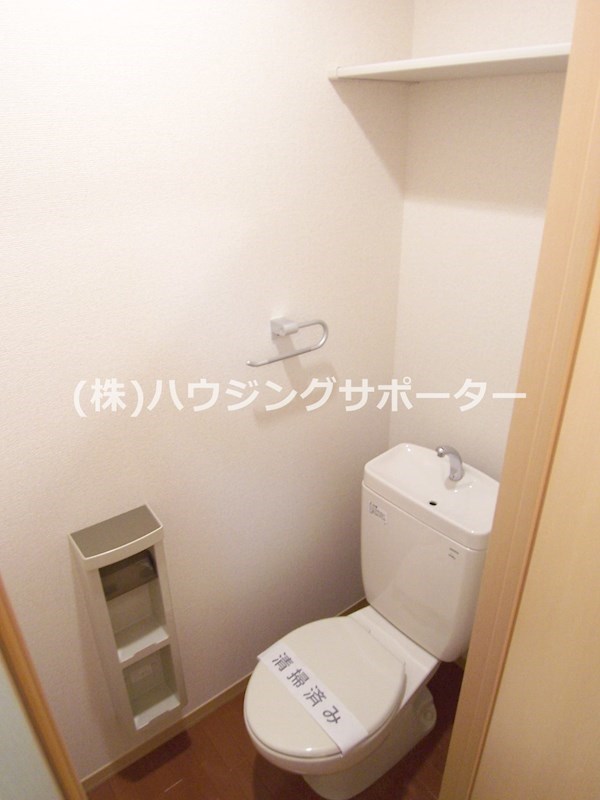 トイレ：バストイレ別です！