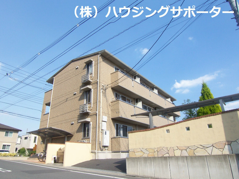 外観画像：豊田駅南口から真っ直ぐ南です