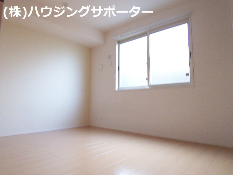 ベッドルーム：洋室