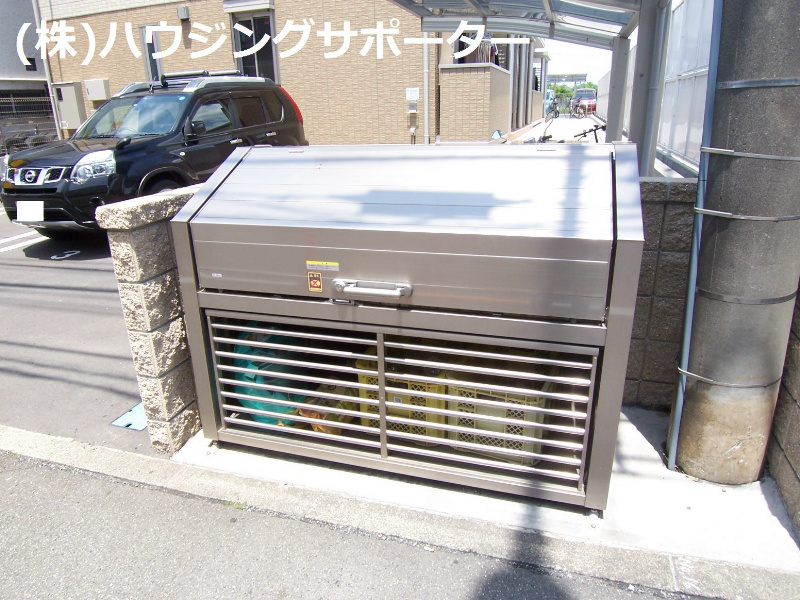 外観画像：敷地内ゴミ置き場です