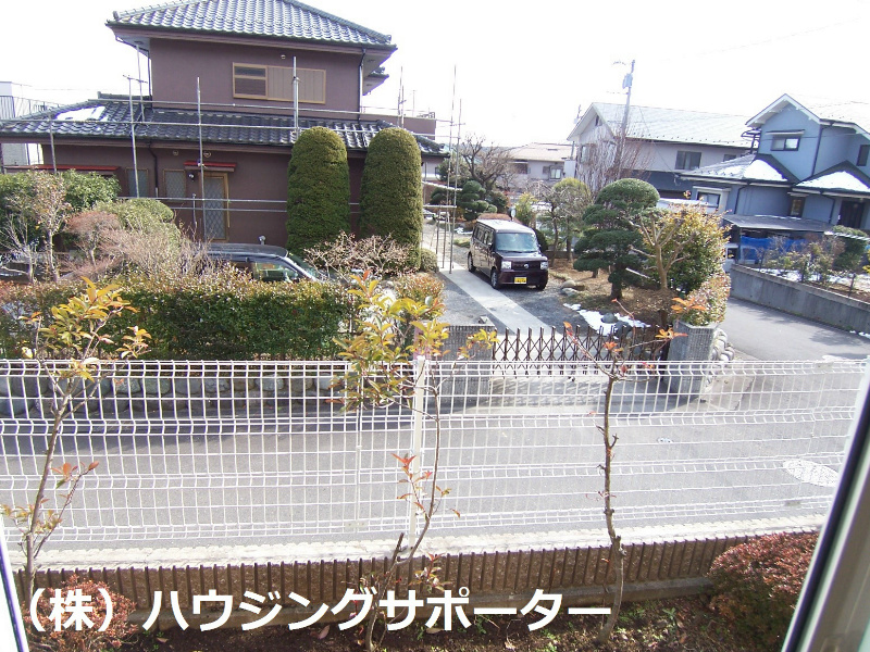 外観画像：１階の眺望です。高いです