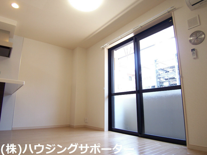 リビング：微妙な広さです。。現地ご確認ください！
