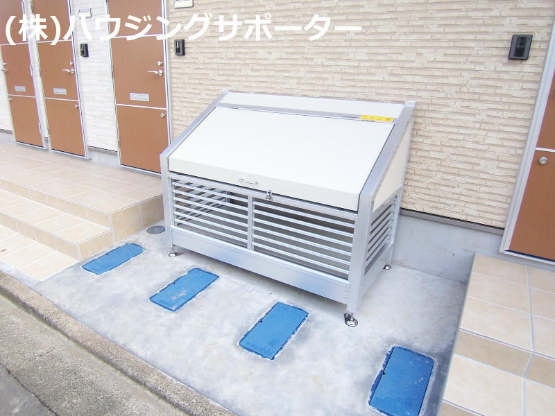 外観画像：敷地内ゴミ捨て場です
