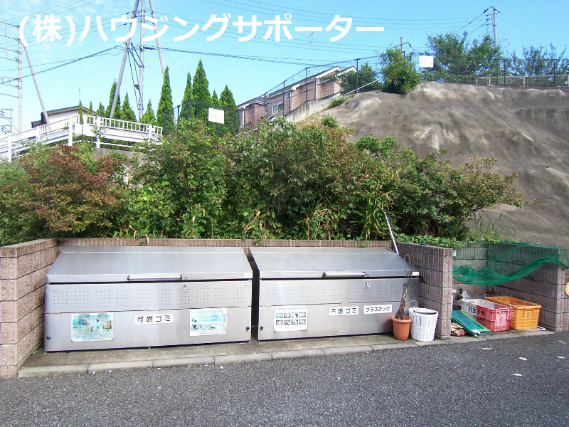 外観画像：敷地内ゴミ捨て場です