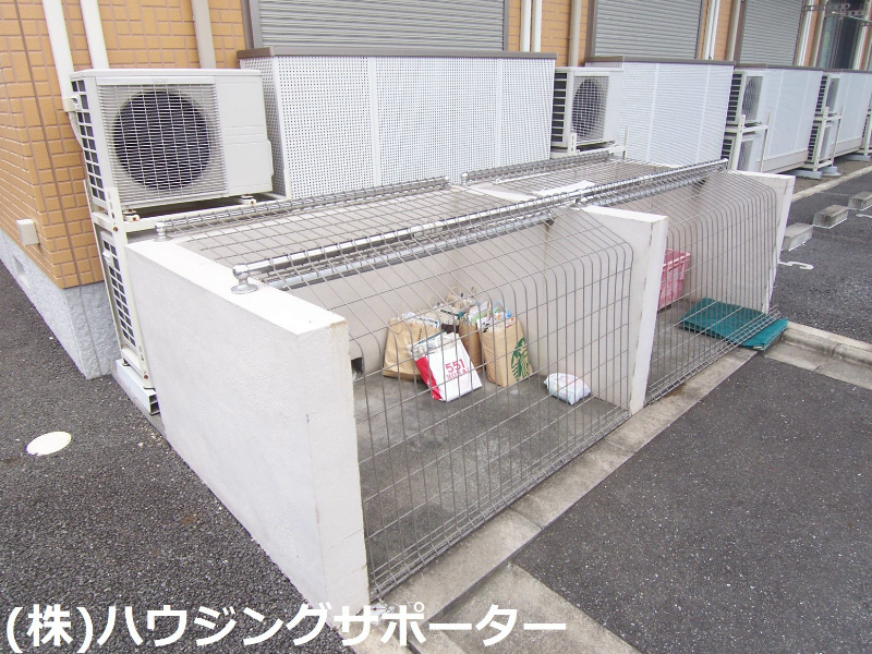 外観画像：敷地内ゴミ捨て場です