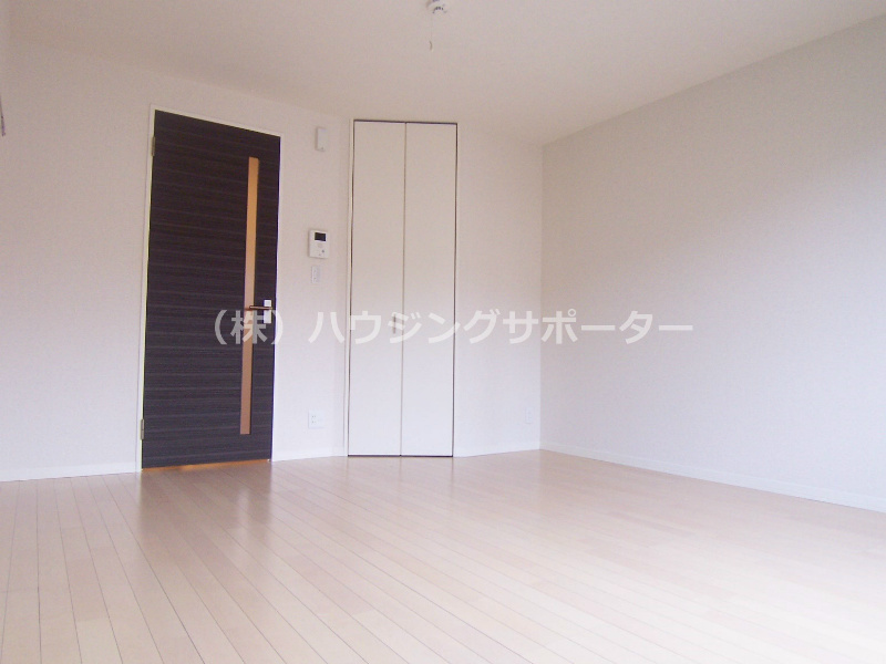 リビング：家具の配置を考えるのも楽しそうですね