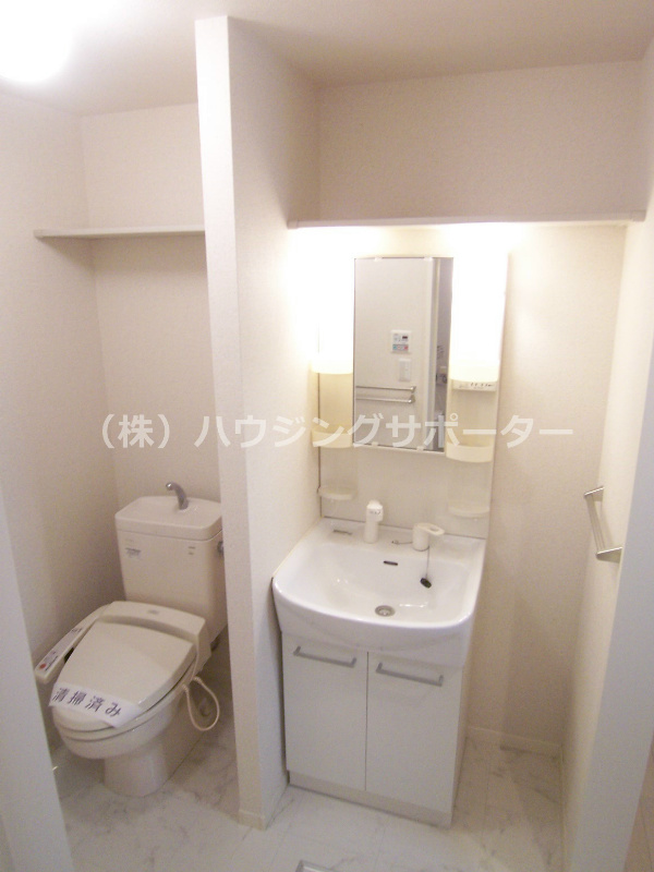 洗面所：このような配置です。使い勝手は問題ないかと思います