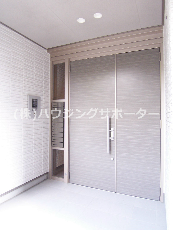 外観画像：オートロックです！