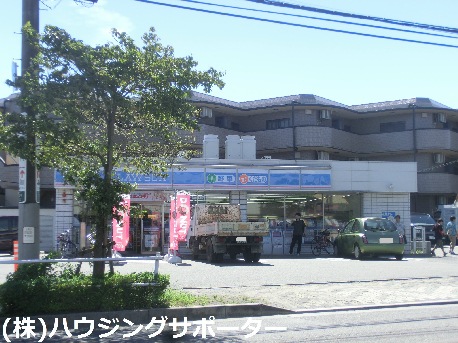 コンビ二：ﾛｰｿﾝ めじろ台ｸﾞﾘｰﾝﾋﾙ通店　752m