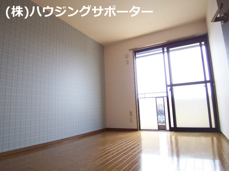 グリーンヴィレッジ　D ベッドルーム