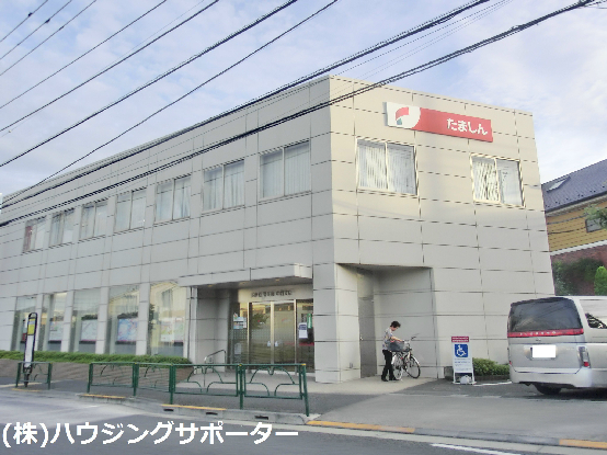 グリーンヴィレッジ　D 銀行