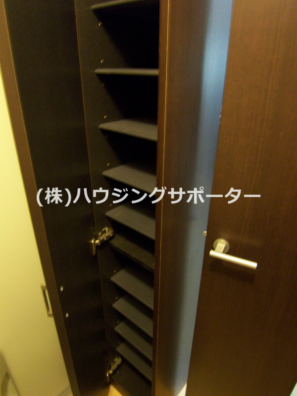グランシャリオ 収納
