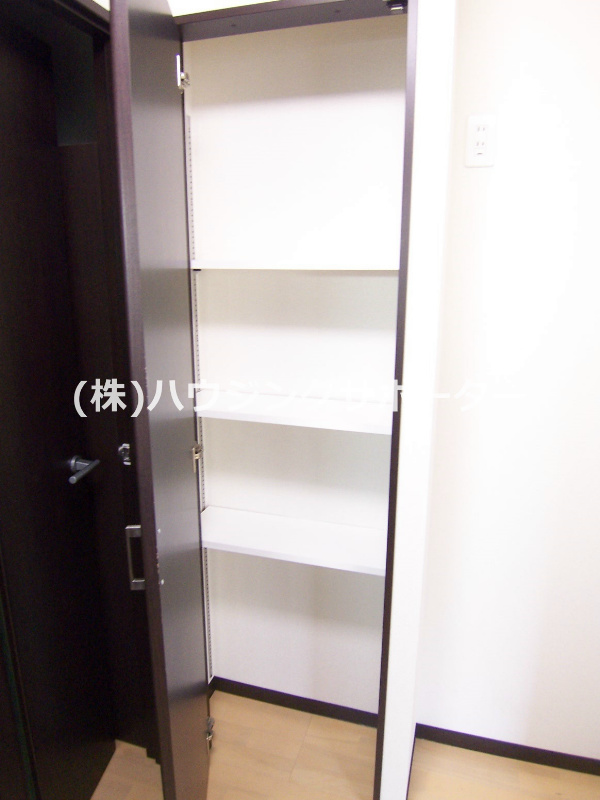 グランシャリオ 収納