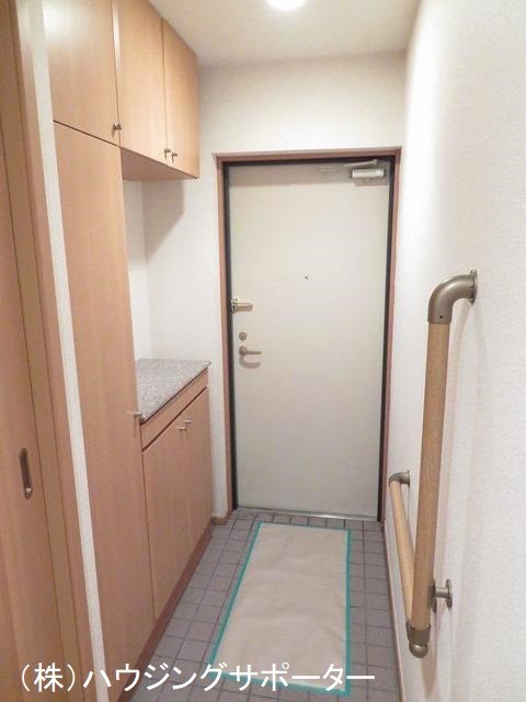 コスモタウンズ 玄関