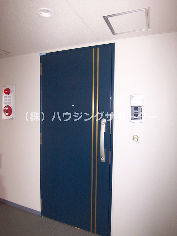 セレノ・コリーナ・ダイマチ 玄関