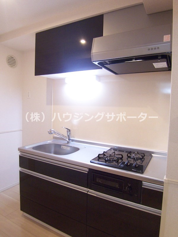 セレノ・コリーナ・ダイマチ キッチン