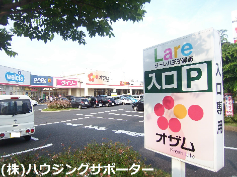 グレーシア ショッピング施設