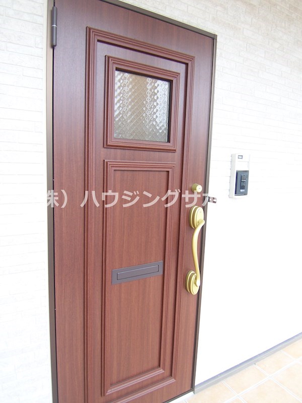 ヴィラ　サンライズ 玄関