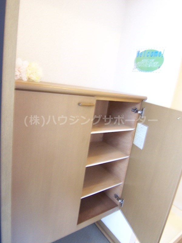 シャンブルヤマモト 玄関
