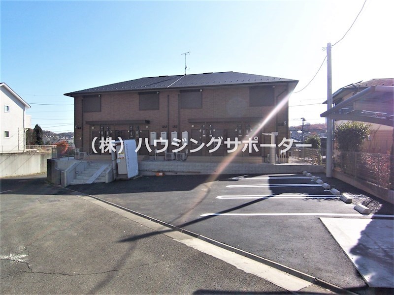 ソレアード 駐車場