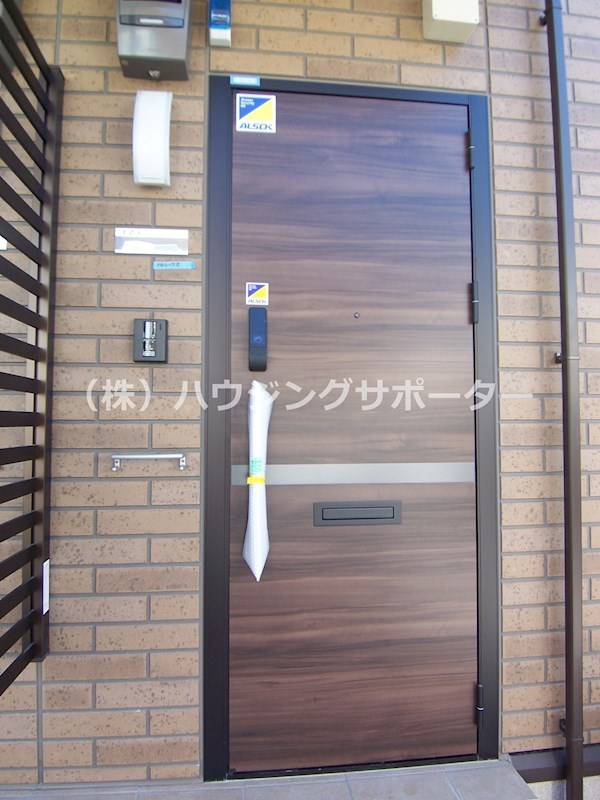 ソレアード 玄関