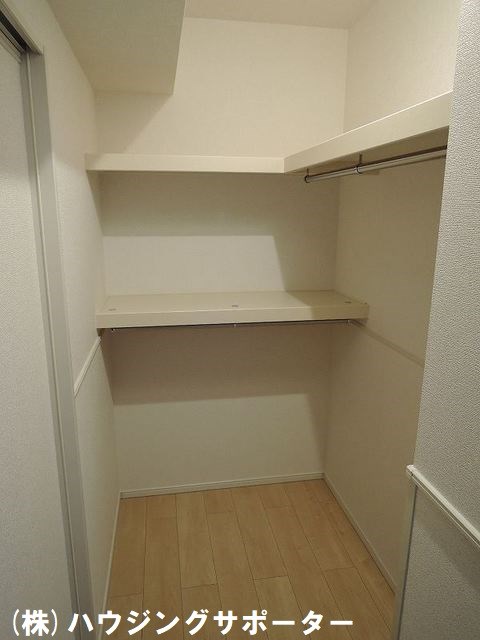 レジデンス　タカハシⅡ 収納